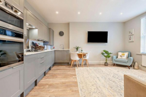 Beach Walk Southbourne SOBO Beach Sleeps 4